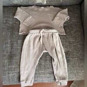 Kindly Cozy Ribbed Knit Baby Set in Taupe cream waffle knit 2T unisex set